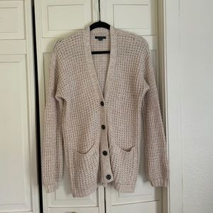 American Eagle cream cardigan